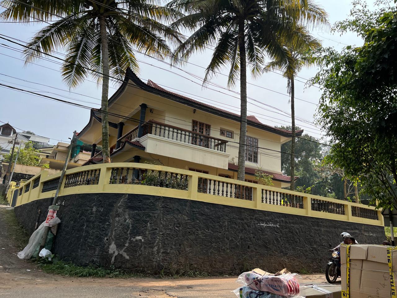 Beautiful two Story House near Girideepam School Kottayam Kalathipadi