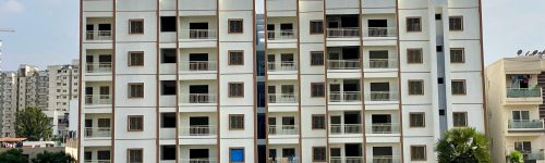 Only 3 Flats is available in Banjara Layout