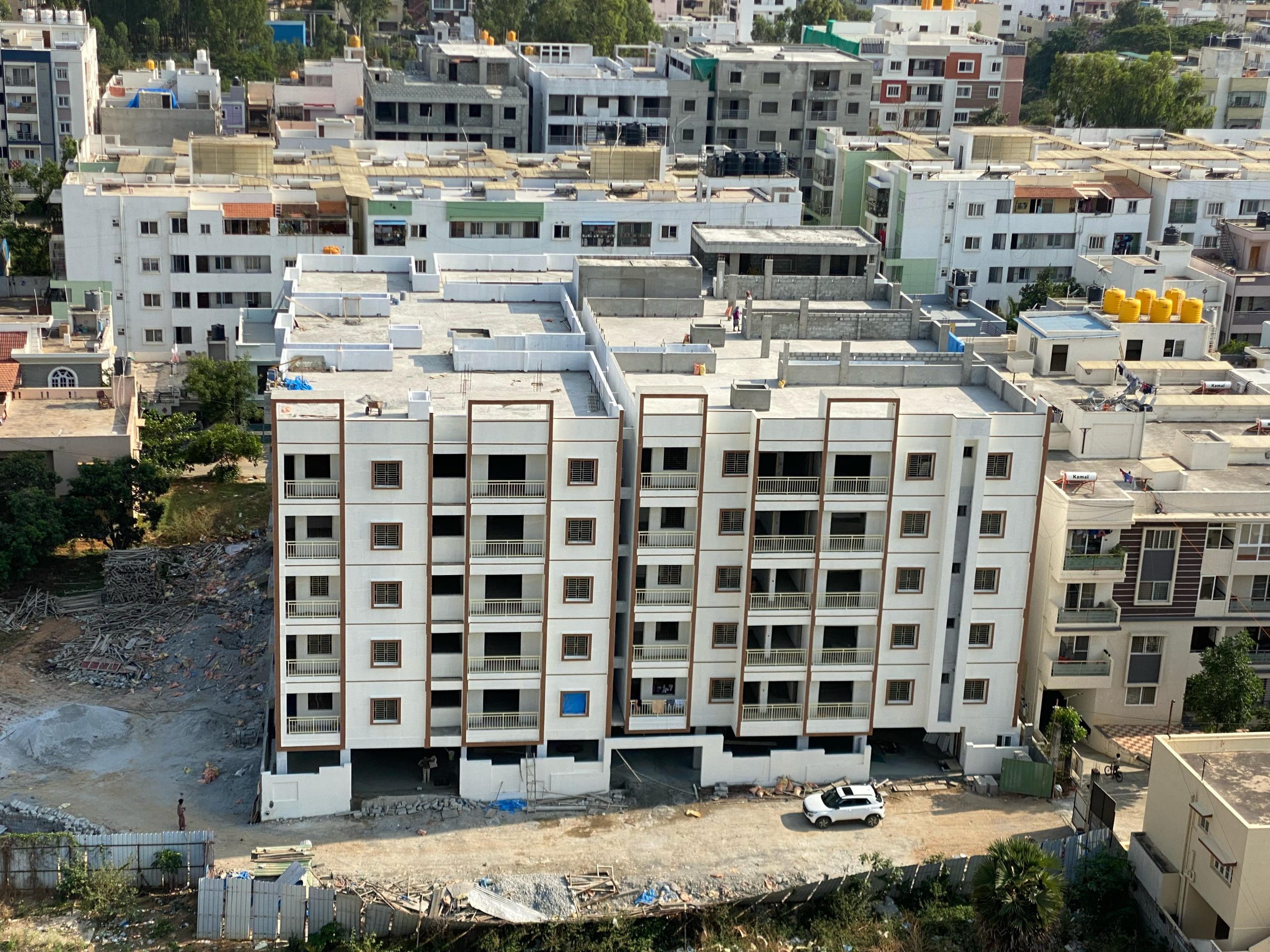 Only 3 Flats is available in Banjara Layout
